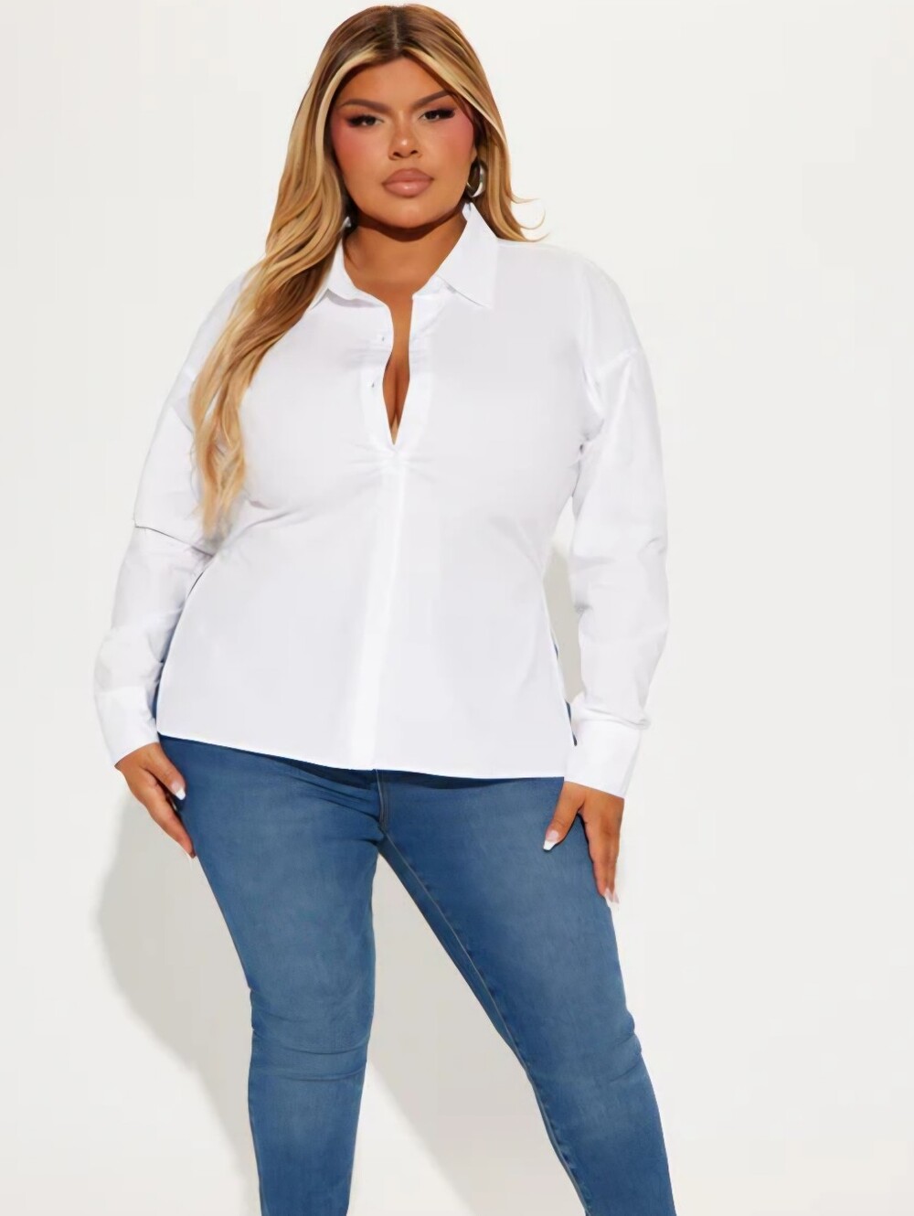 White  Button-Front Lobg Sleeve Shirt.